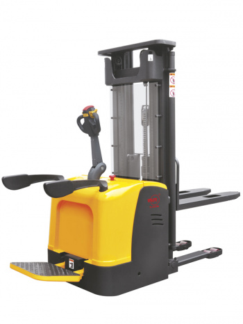 Штабелер самоходный 1,5 т 5,0 м XILIN CDDK15-III 24/200 В/Ач ЭУР (с платформой)